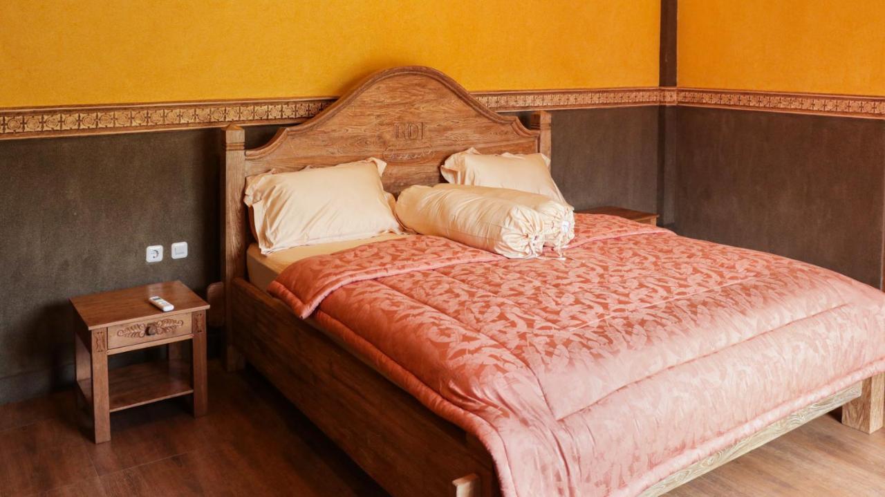 Rumah Dharma Boutique Villa มาเกอลัง ภายนอก รูปภาพ